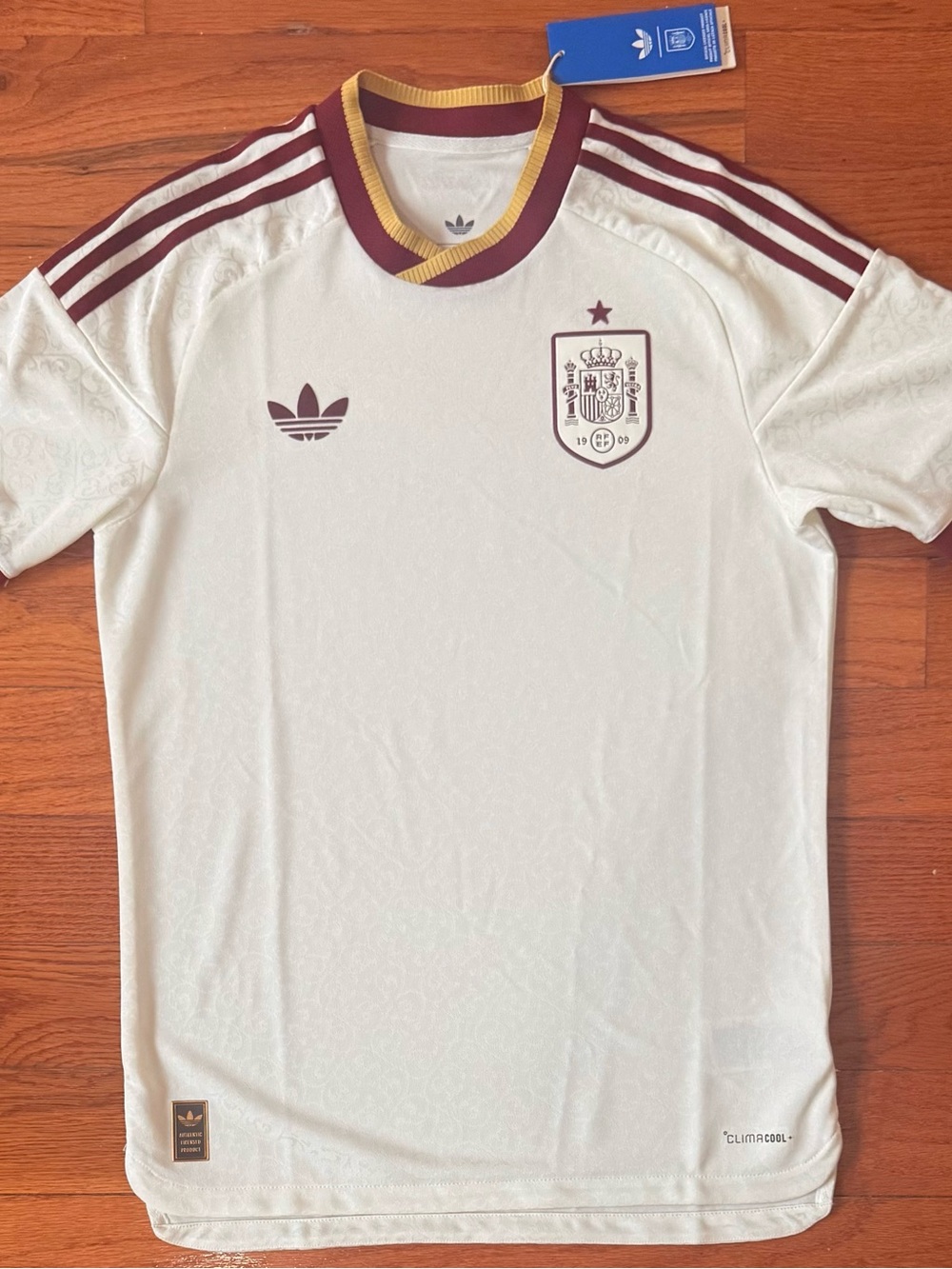 ADIDAS SPAIN 2026-27 NATIONAL SOCCER TEAM
AWAY (WHITE) JERSEY - NEW W/ TAGS